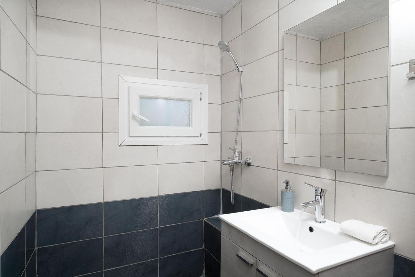 Panos Marina Apartment P1 Porto Rafti Exterior photo